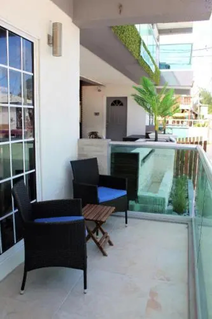 Barefoot Caribe Hotel