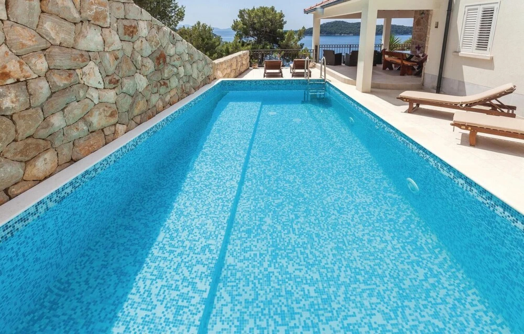 Nice Home in Prizba With Wifi and 4 Bedrooms