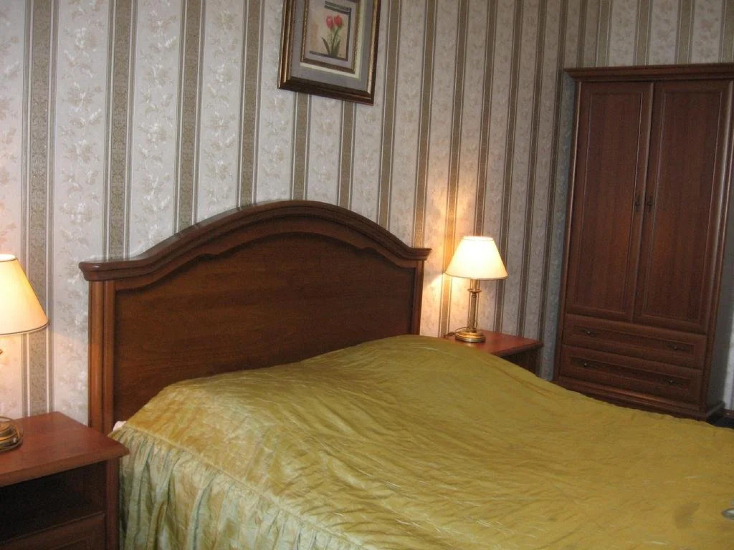 Diplomat ApartHotel