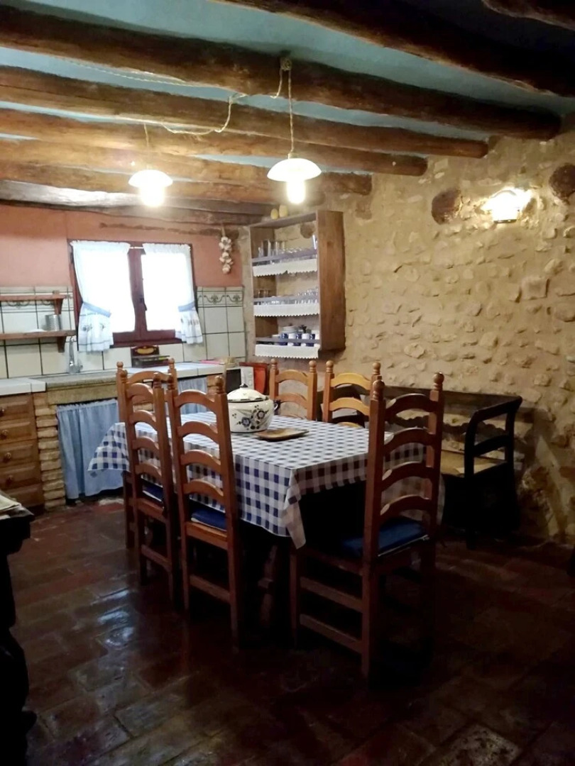 House With 5 Bedrooms in Santa Cruz de Moncayo, With Terrace