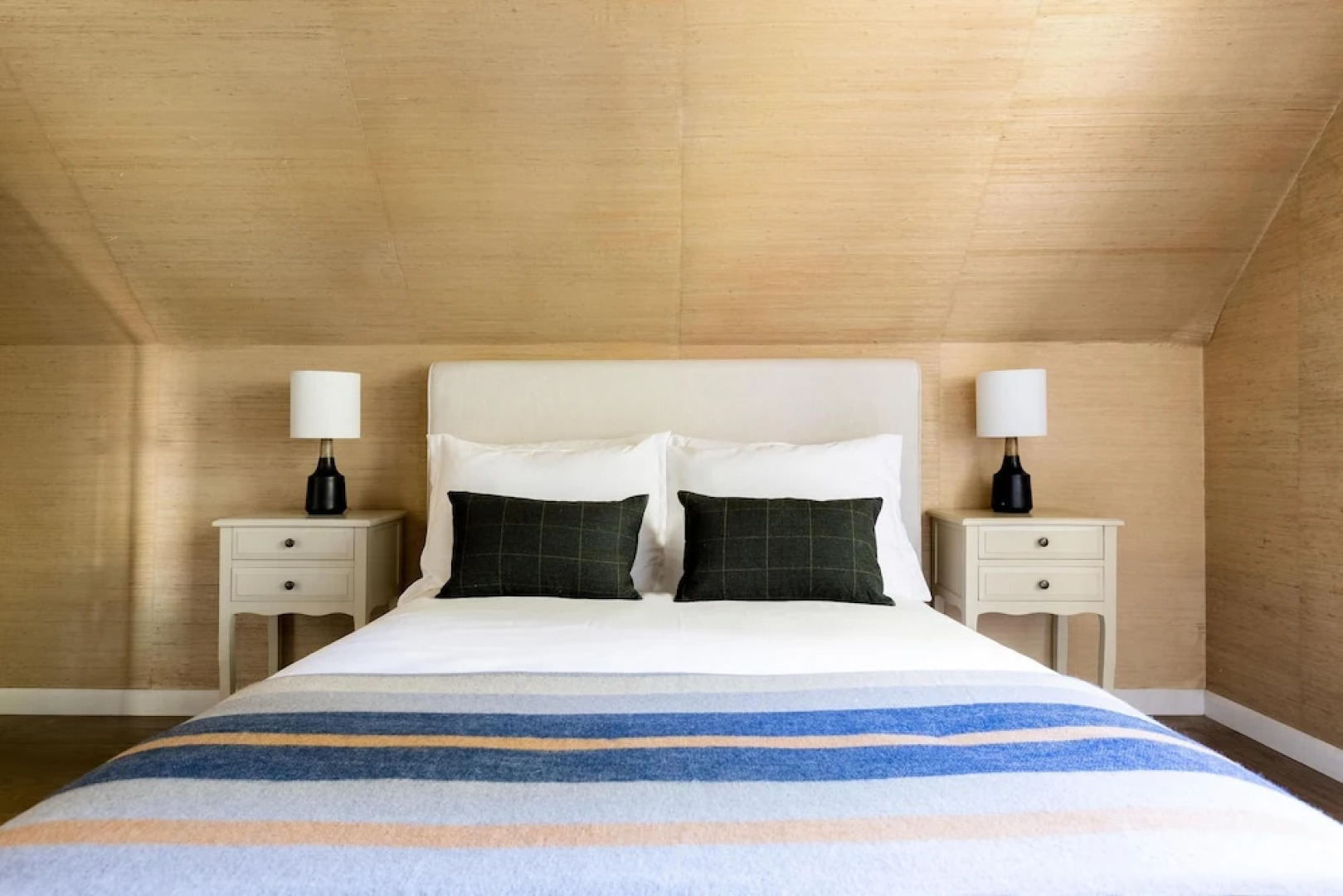 Everett by AvantStay