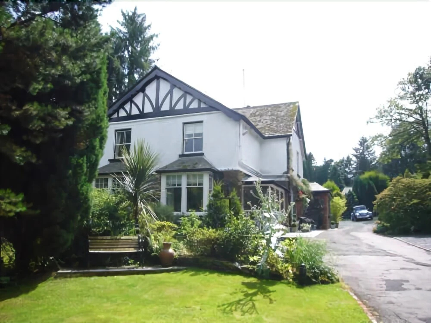 Lakes End Country Guest House