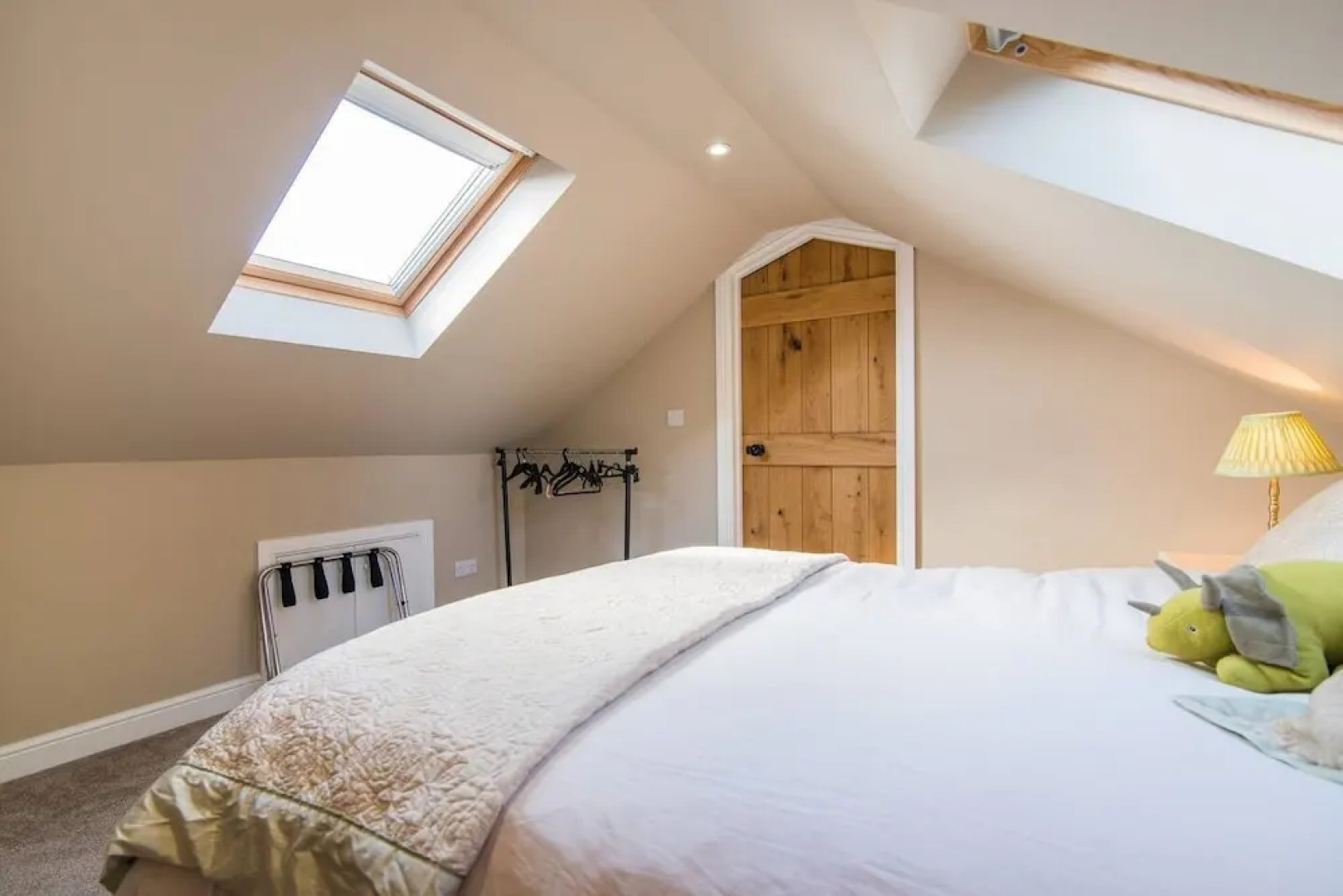 Super Spacious Barn Conversion With Free Wifi, Netflix Fireplace