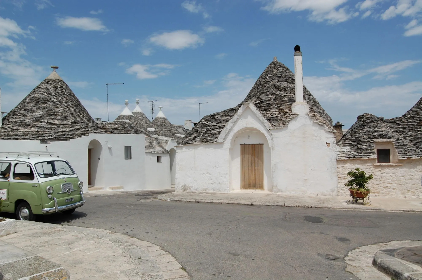 Trulli Holiday Albergo Diffuso