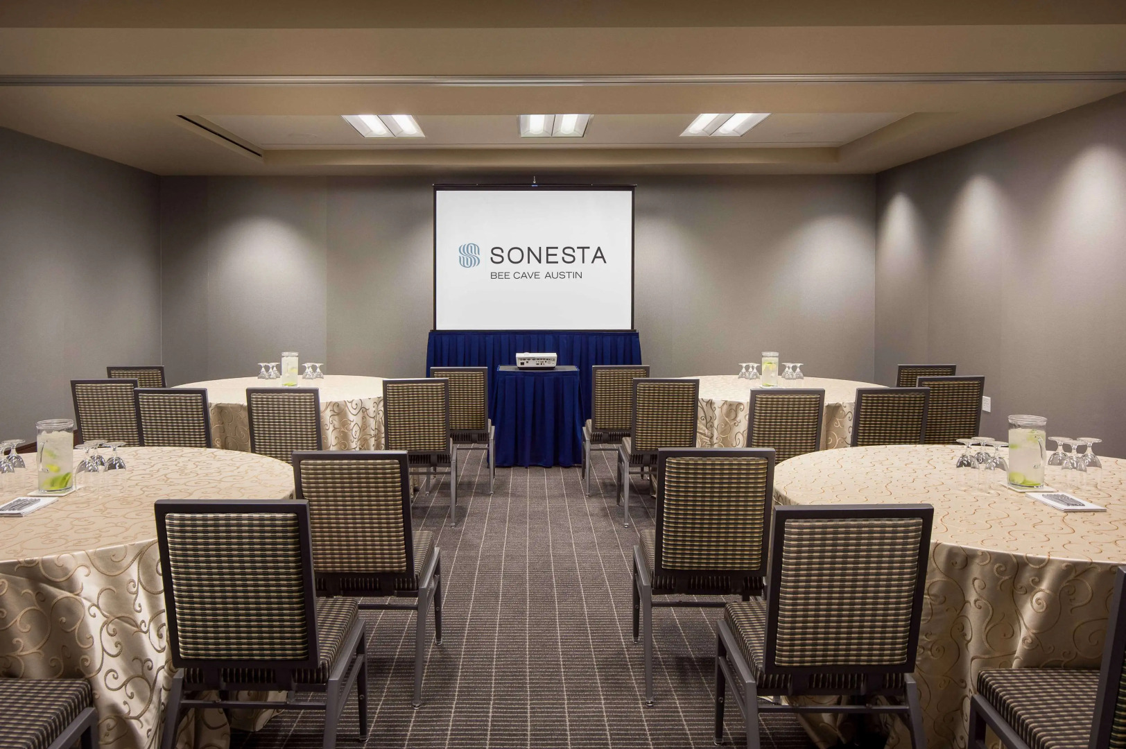 Sonesta Bee Cave Austin Hill Country