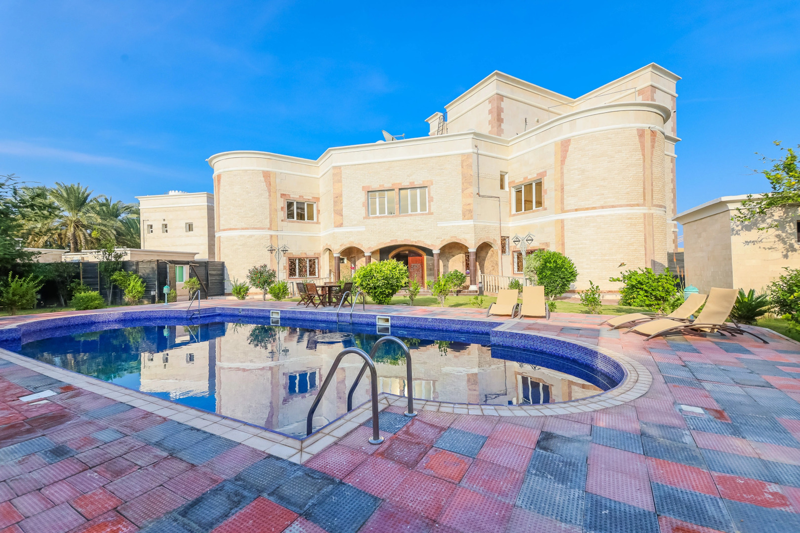 OYO 127 Bait Al Marmar Hotel