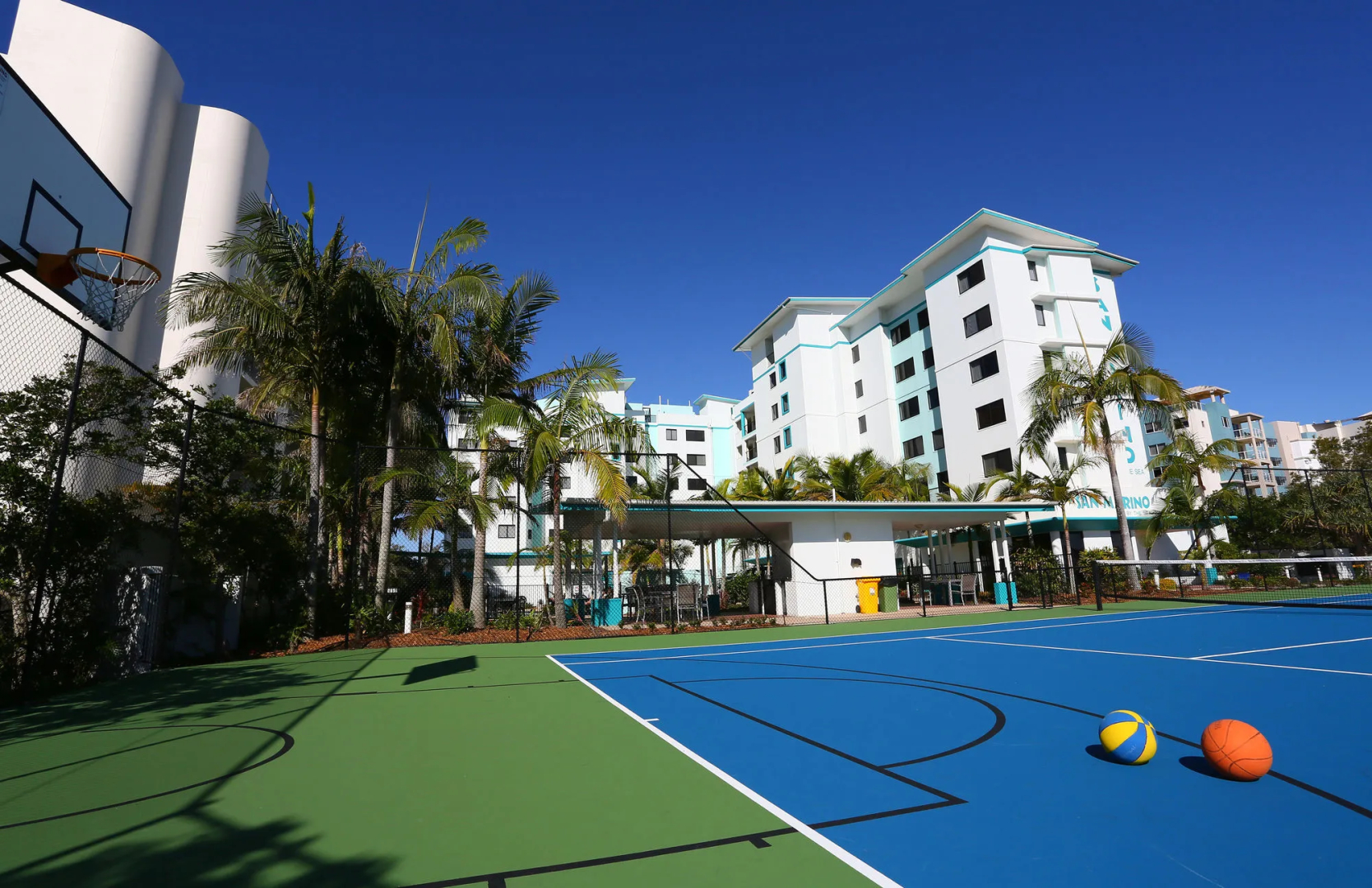San Marino By The Sea Apartments