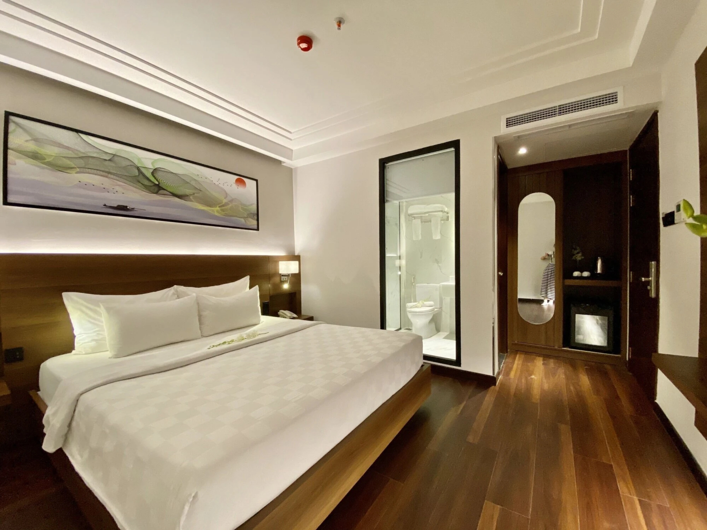 Central Park Saigon Hotel
