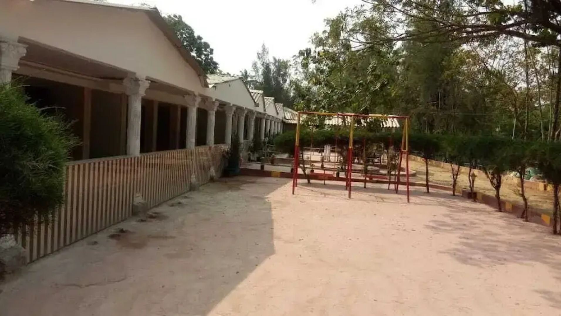 Lake View Village Resort