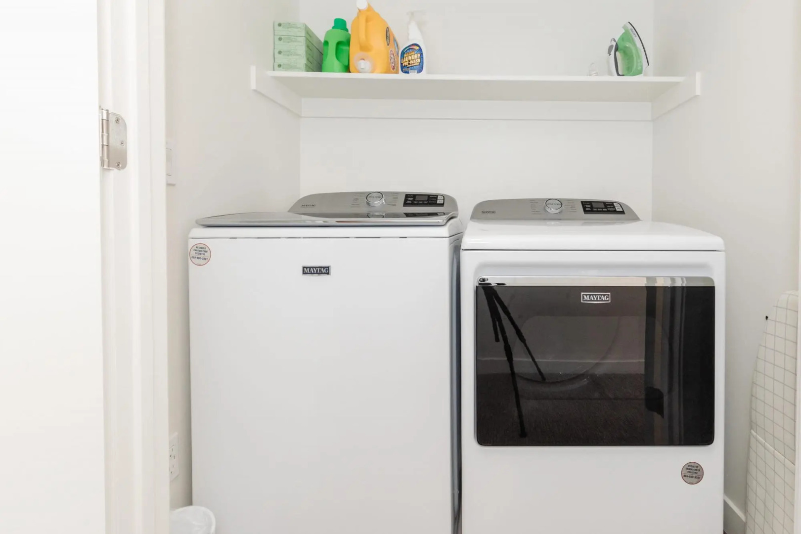 Family Friendly / Ping Pong / Trailer Parking / EV