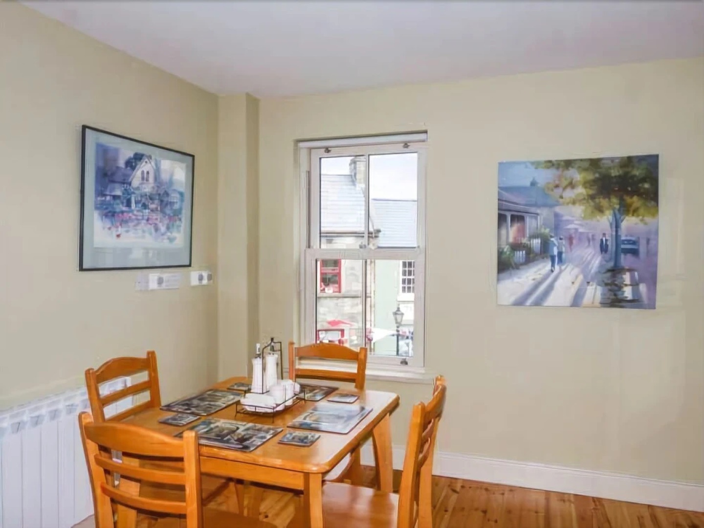 Central Ardara Riverside Apartment