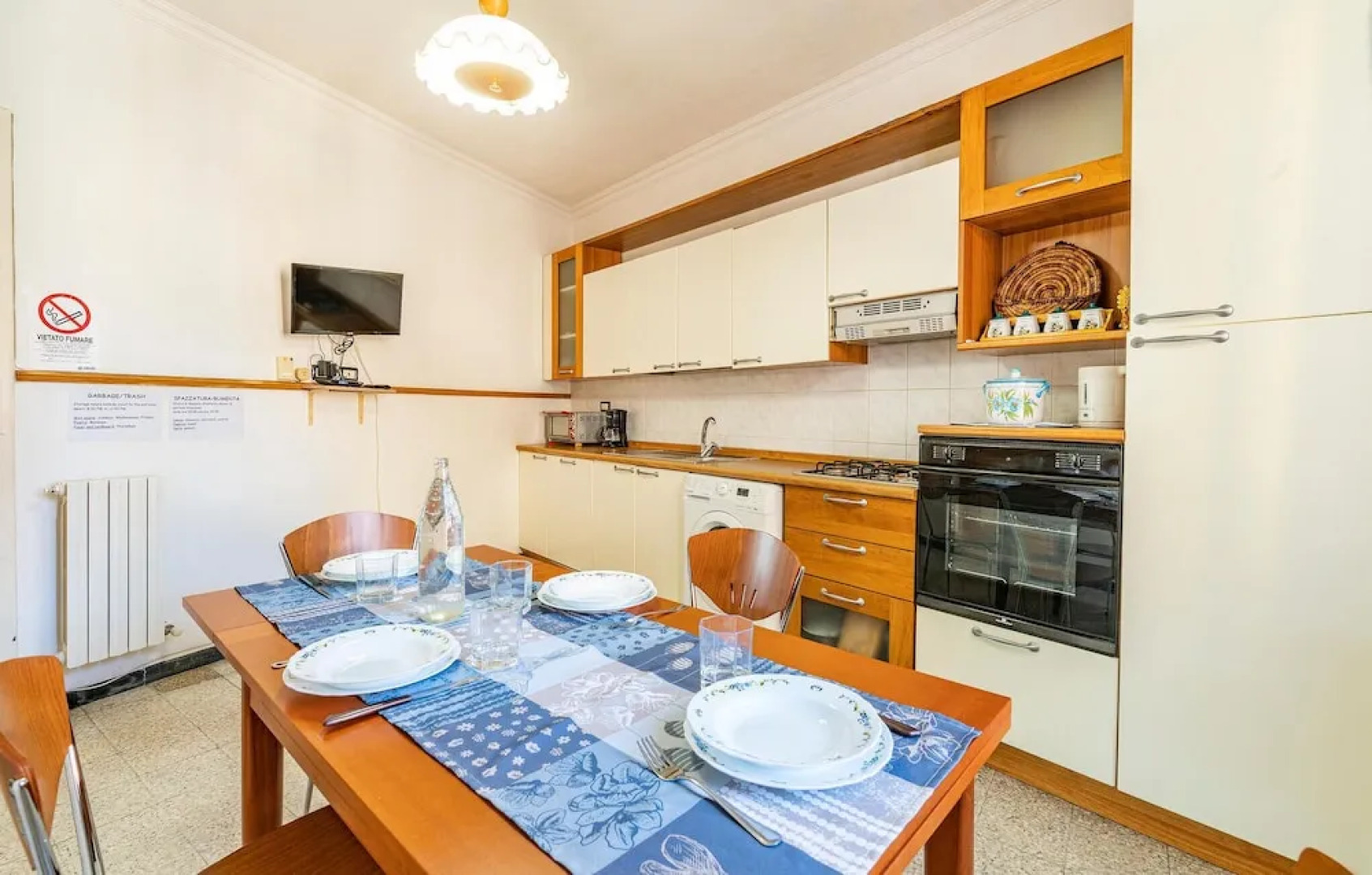 Stunning Apartment in Camporosso With 2 Bedrooms and Wifi