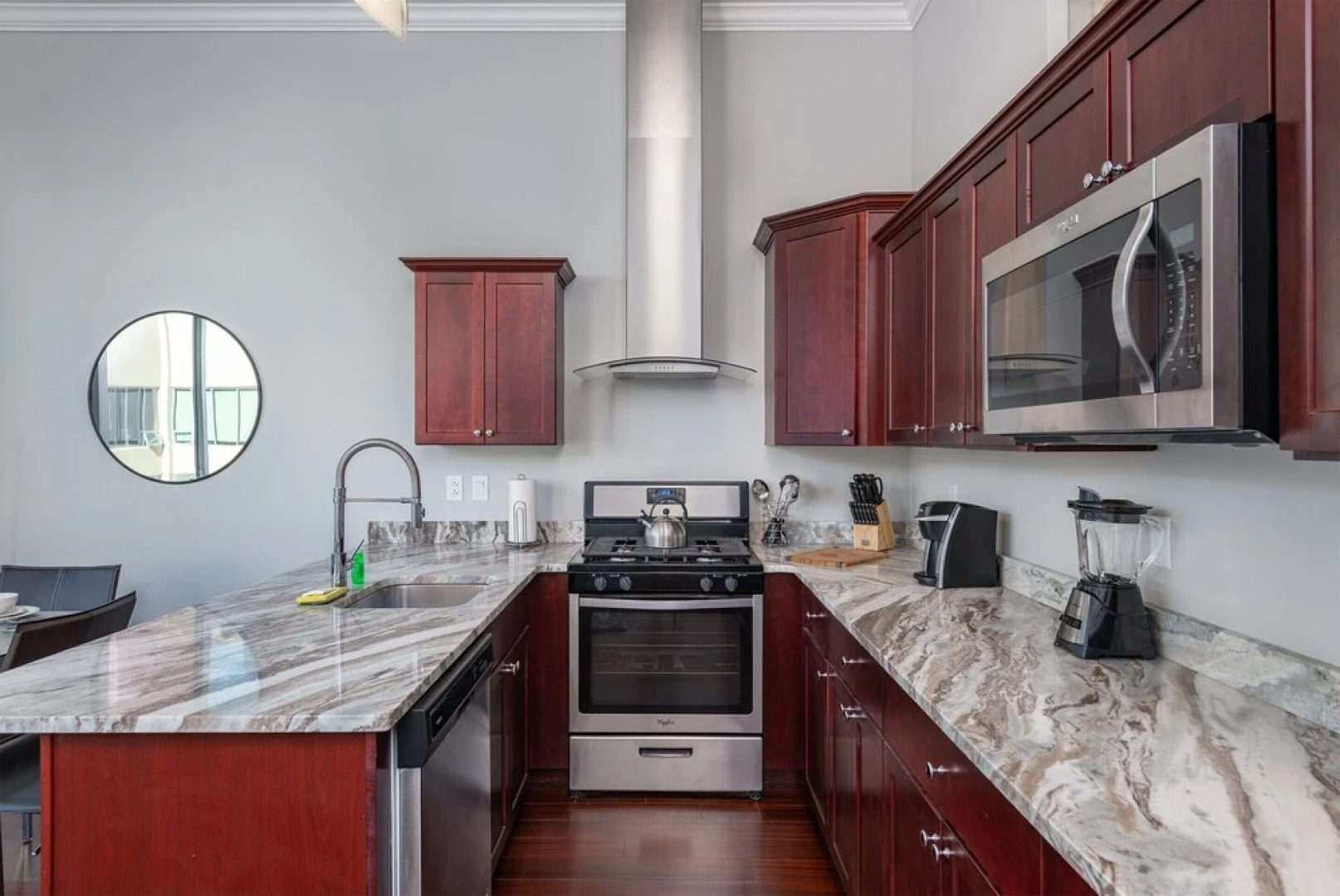 Global Luxury Suites Downtown Pittsburgh