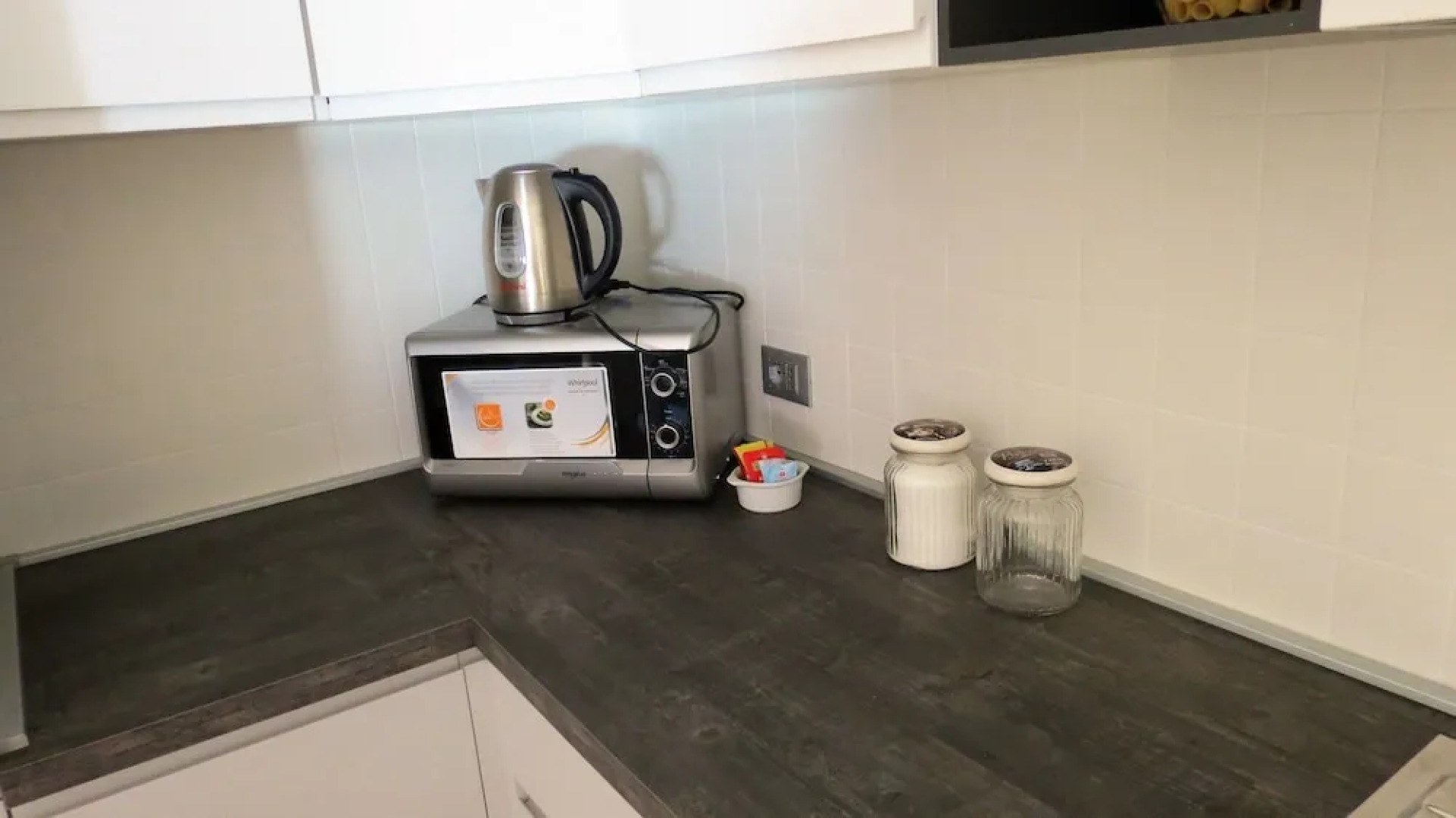 Feel at Home - Casa Alexandra