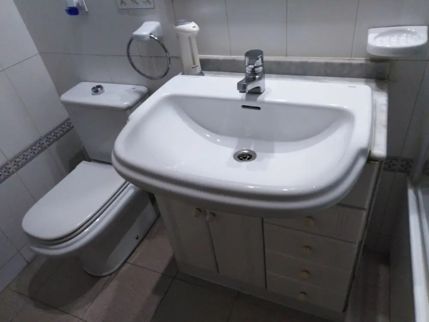 Estupendo Apartamento en Calle Gonzalo Torrente Ballester