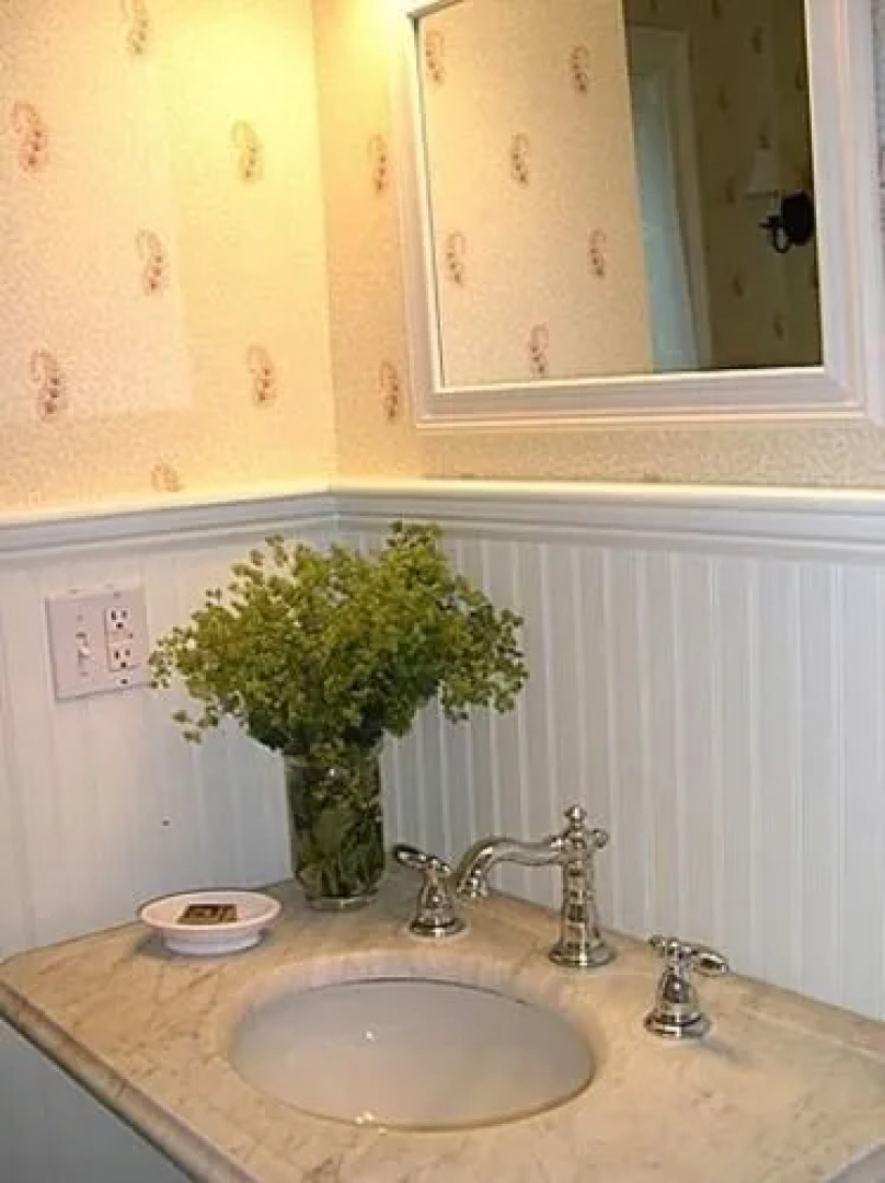 Eddington House Inn - Bed And Breakfast - Adults Only