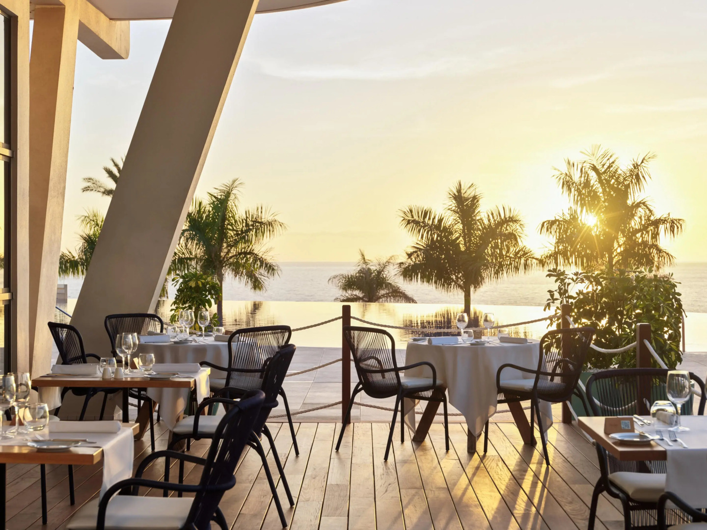 H10 Atlantic Sunset Horizons Collection