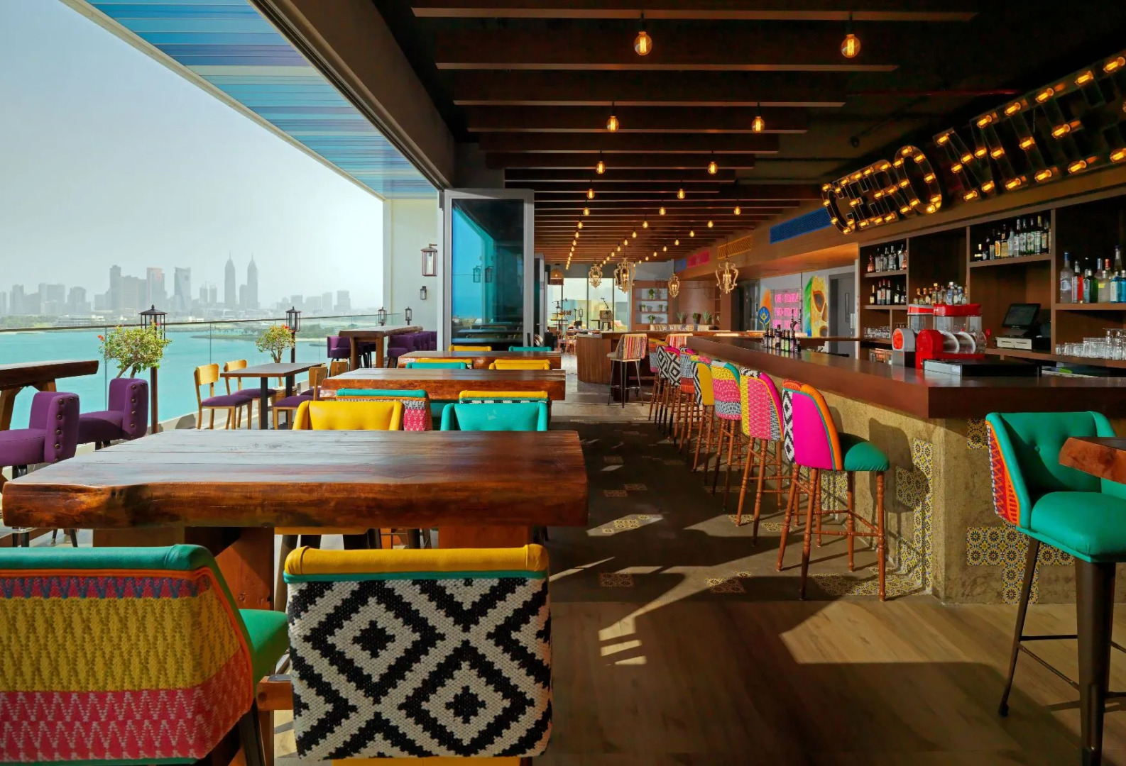 Отель Aloft Palm Jumeirah