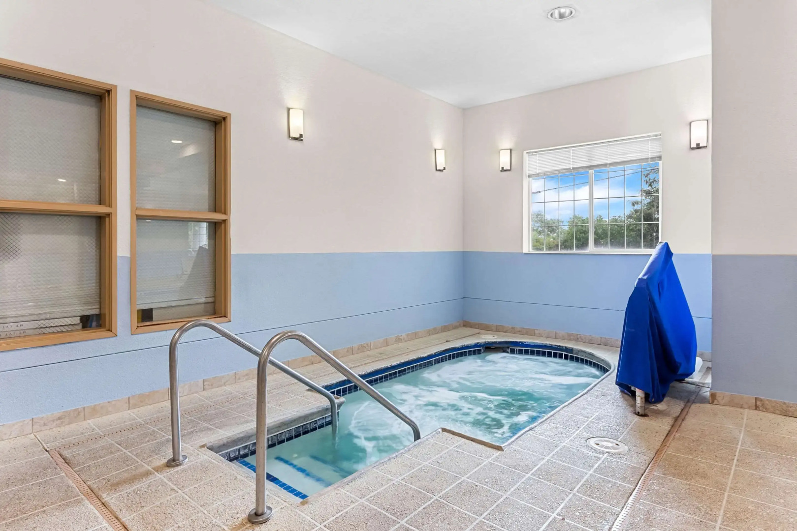 Comfort Suites Grayslake near Libertyville North