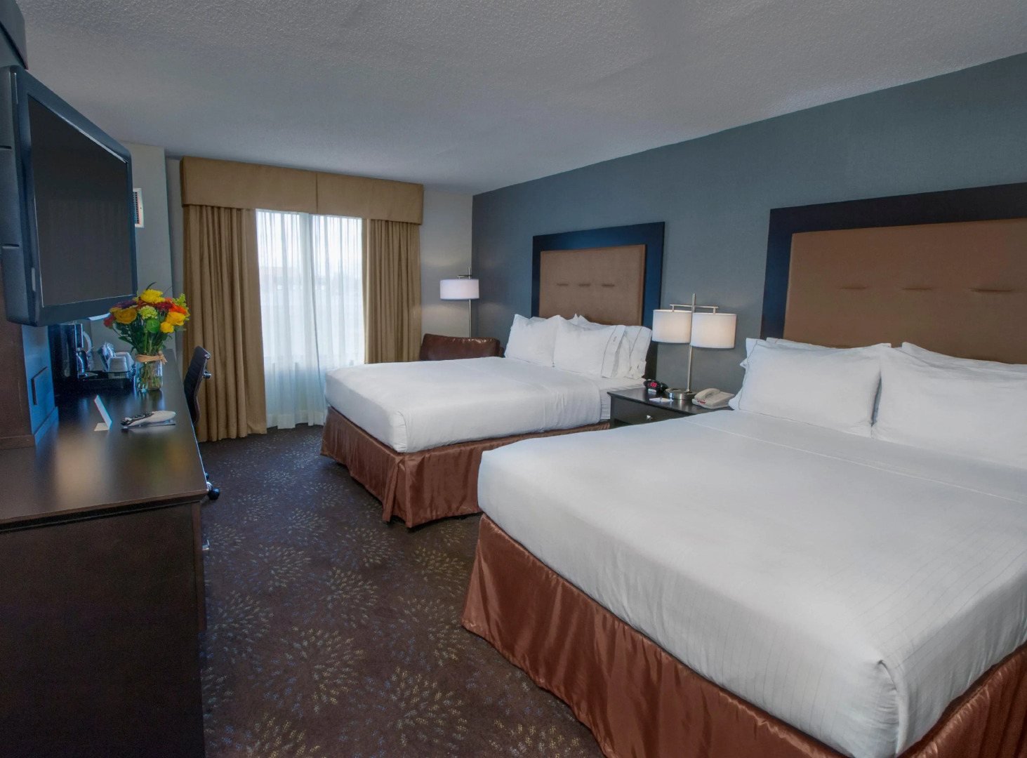 Holiday Inn Express Hotel & Suites Buffalo-Airport by IHG