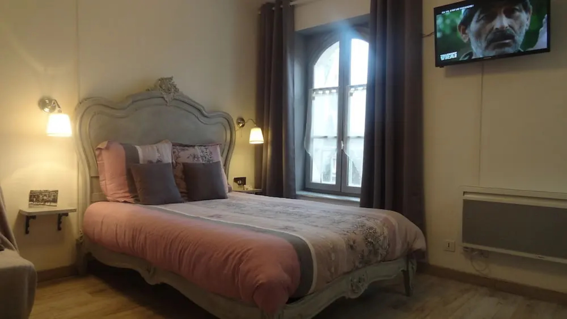 Au Nid Douillet - Belle Epoque