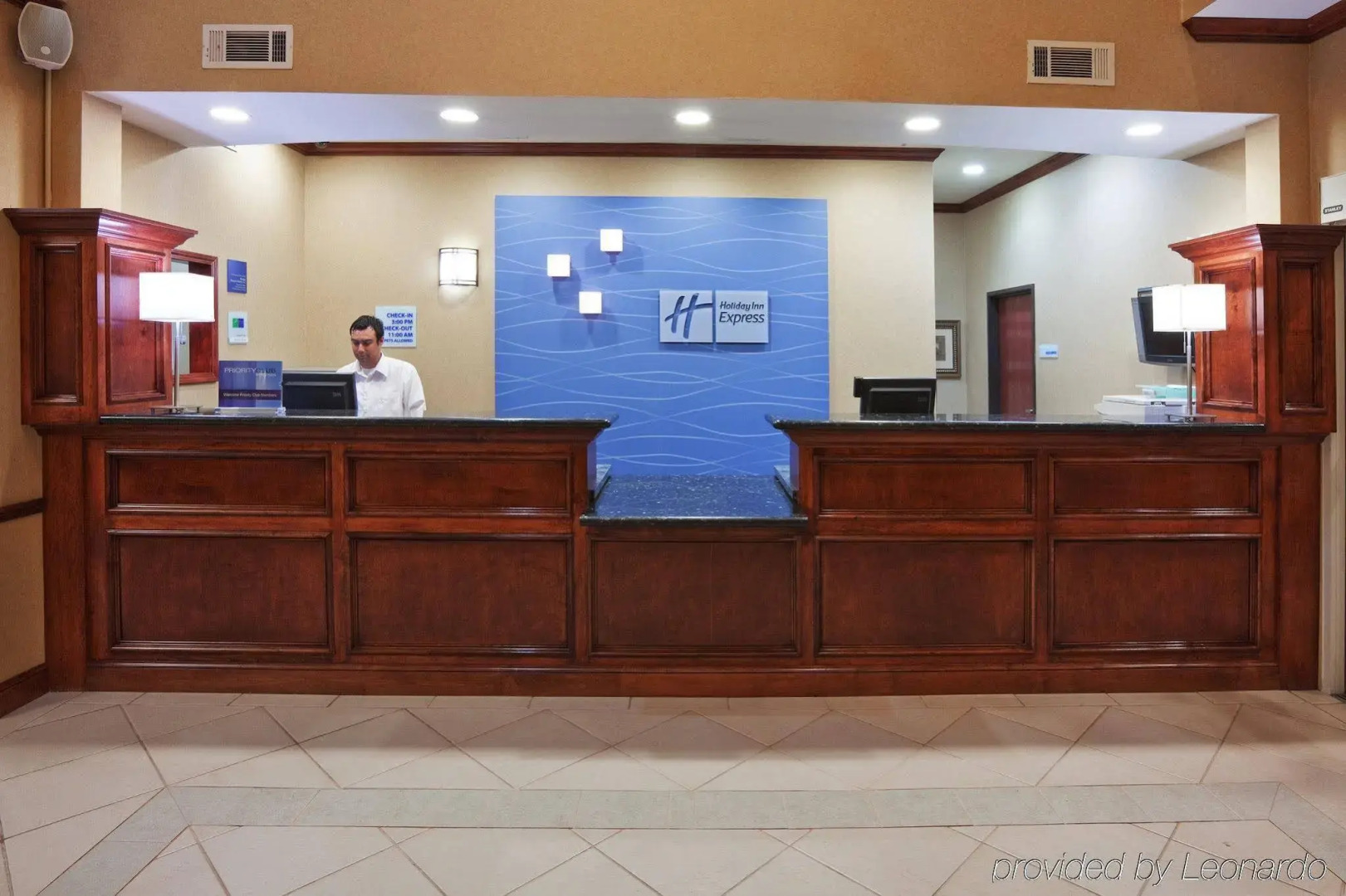 Holiday Inn Express & Suites Woodward by IHG