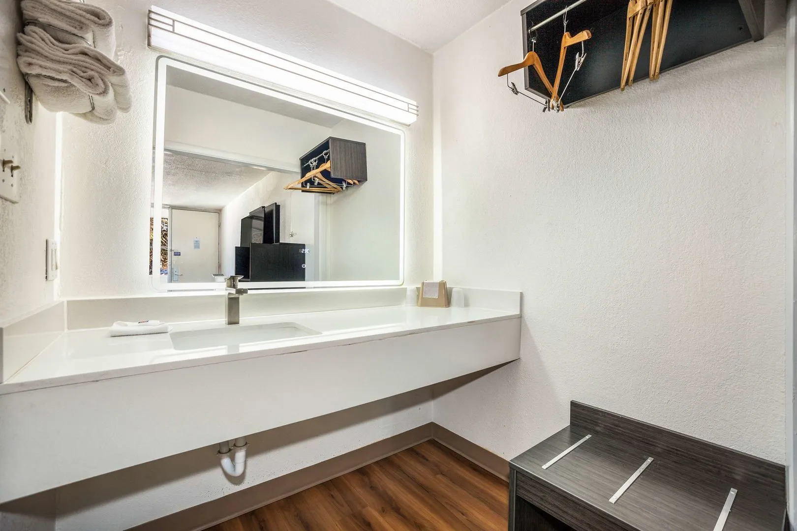 Motel 6 Florence, SC