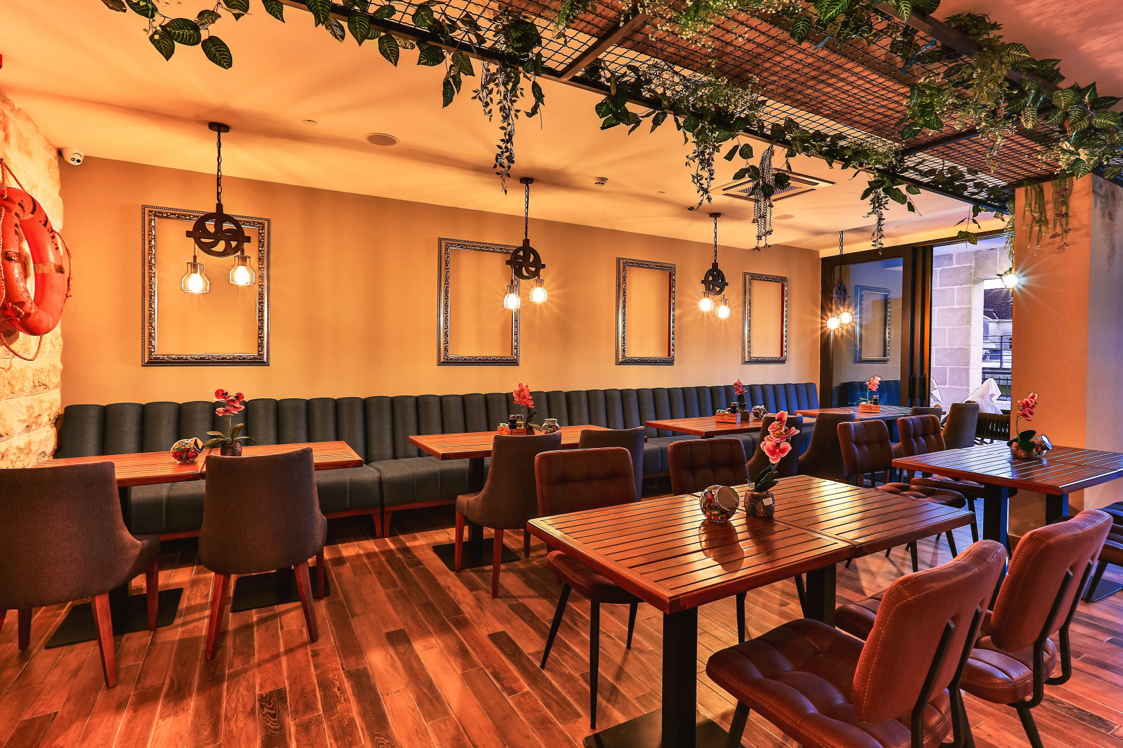 Отель Tate by Aycon