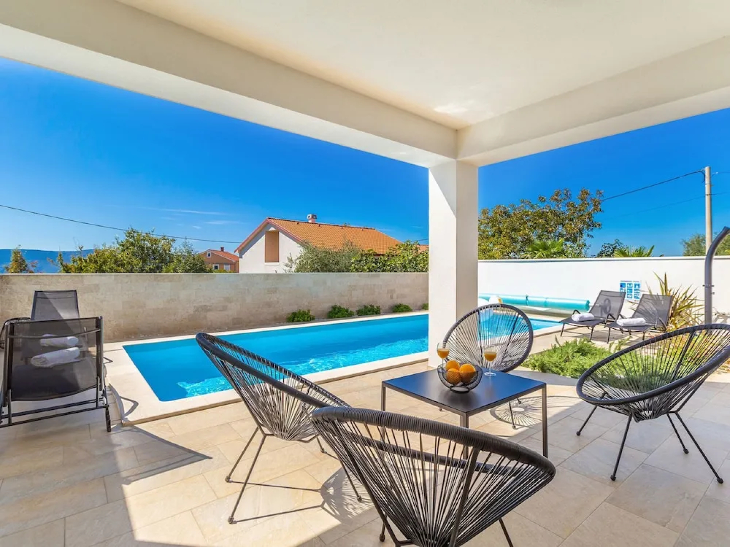 Scenic Villa in Linardi?i With Private Swimming Pool