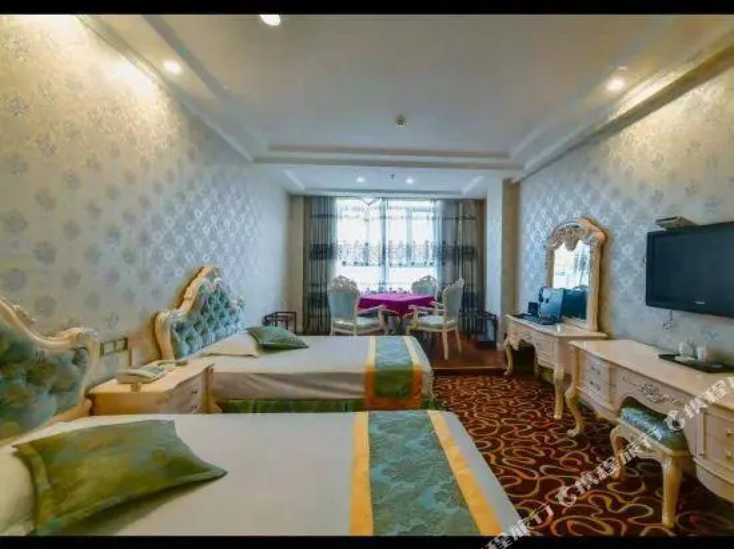 Baoxing Business Hotel