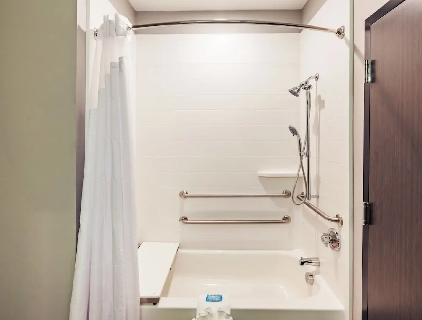 Holiday Inn Express & Suites Perryton