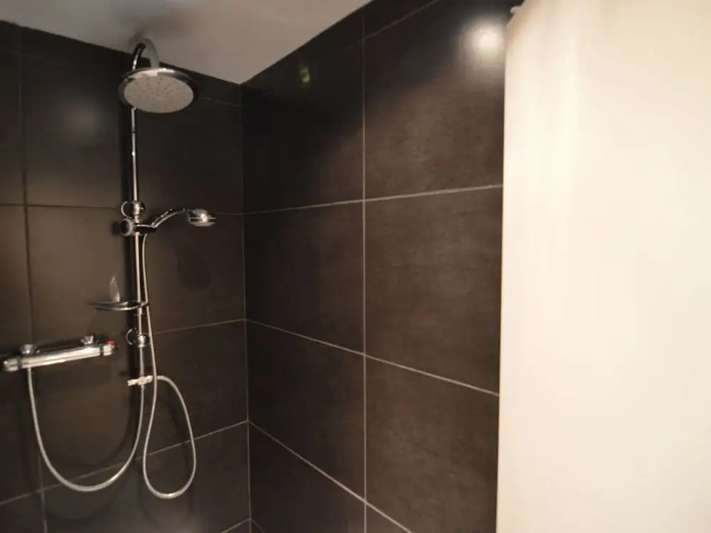 Cottage on a private property with wellness center and jetty for pleasure boats