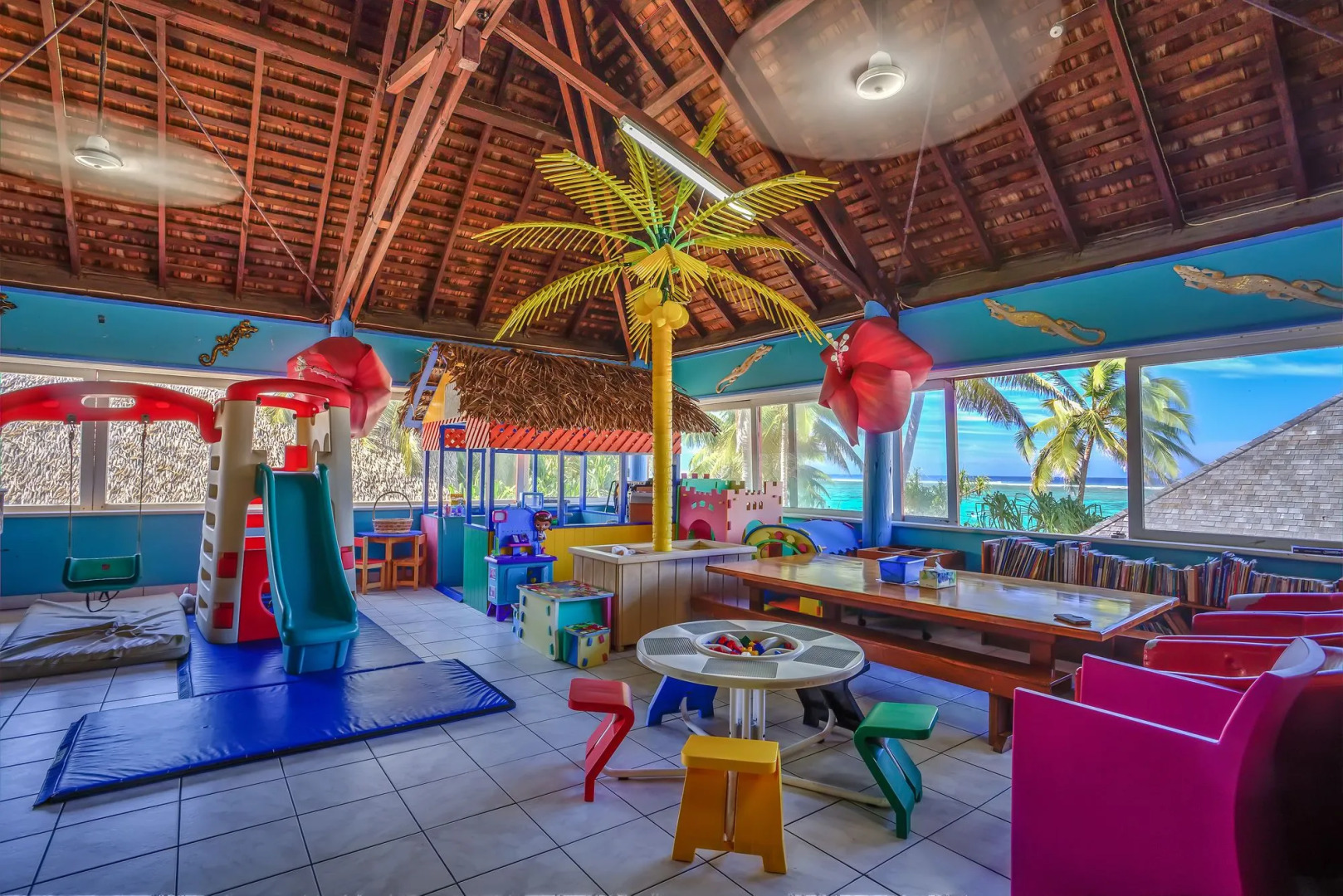 The Rarotongan Beach Resort & Lagoonarium