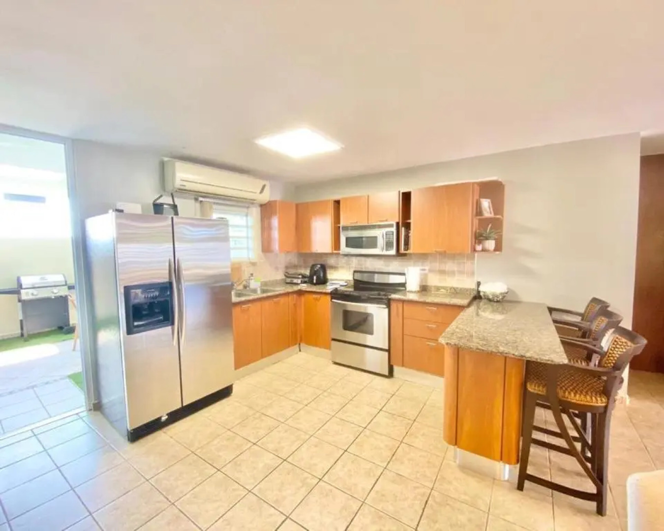 Tropical Breeze 2 Bed 2 Bath