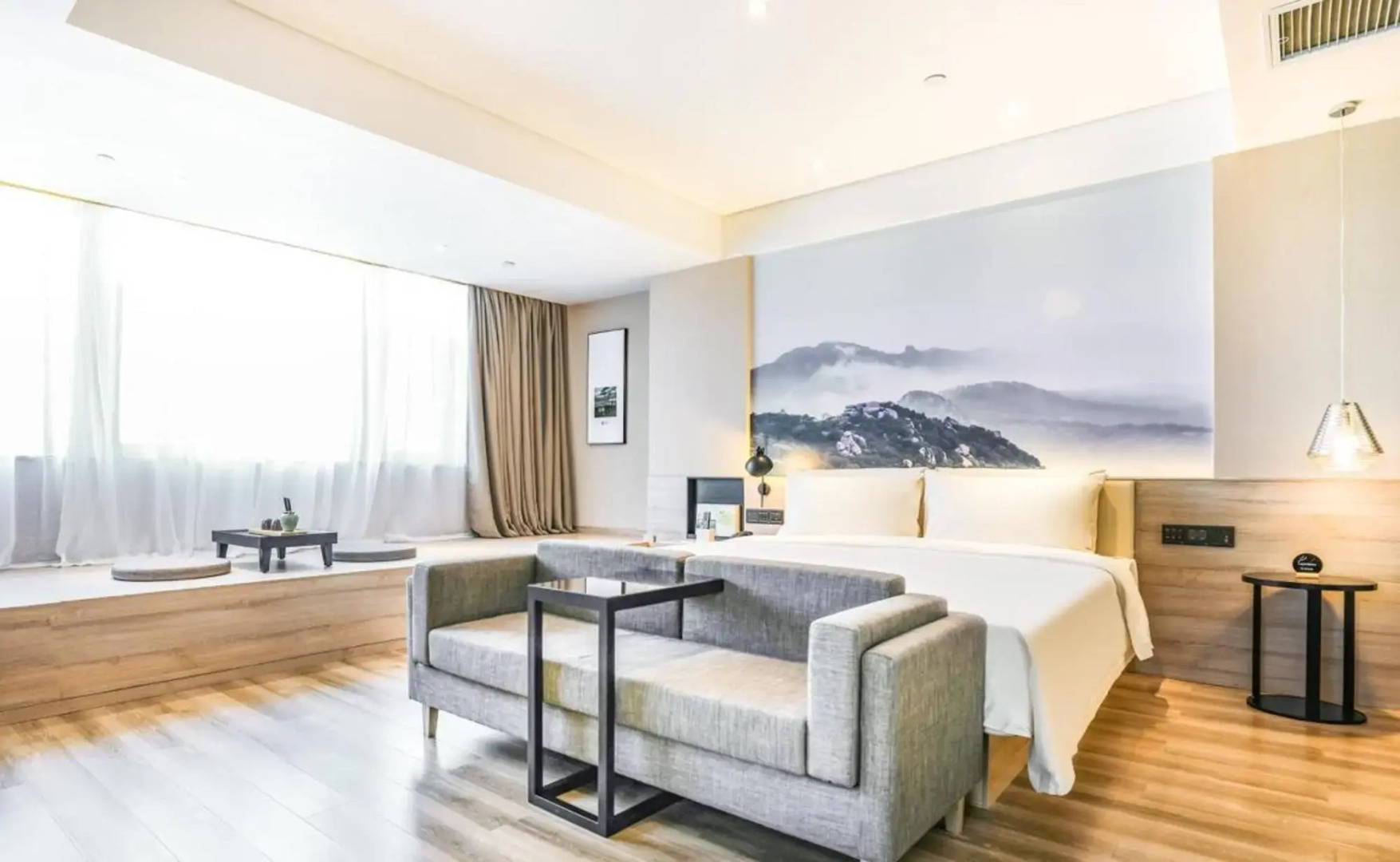 Atour Hotel Zibo High-Tech Zone North High-Speed Railway Station