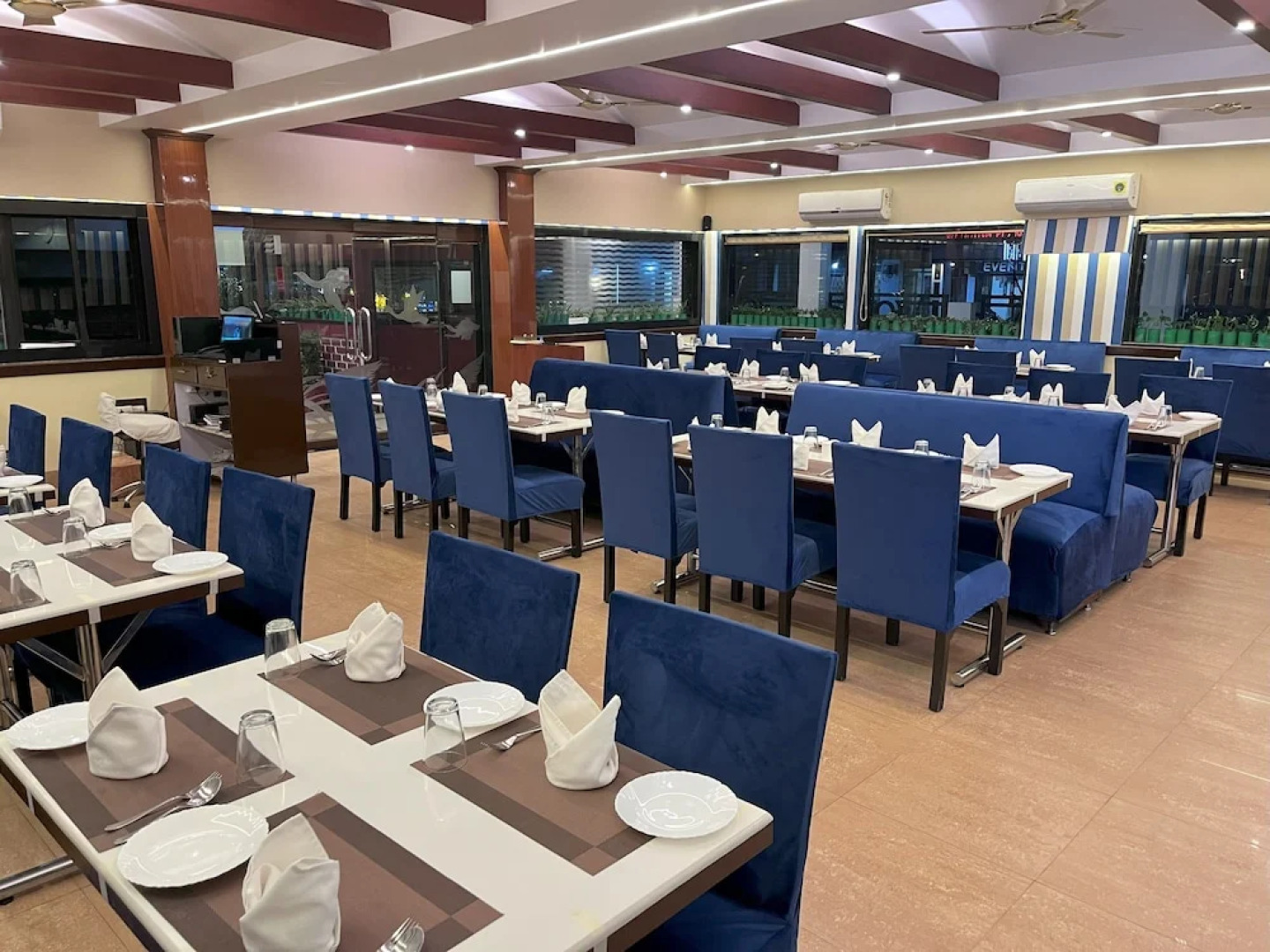 Blue Diamond The Hotel