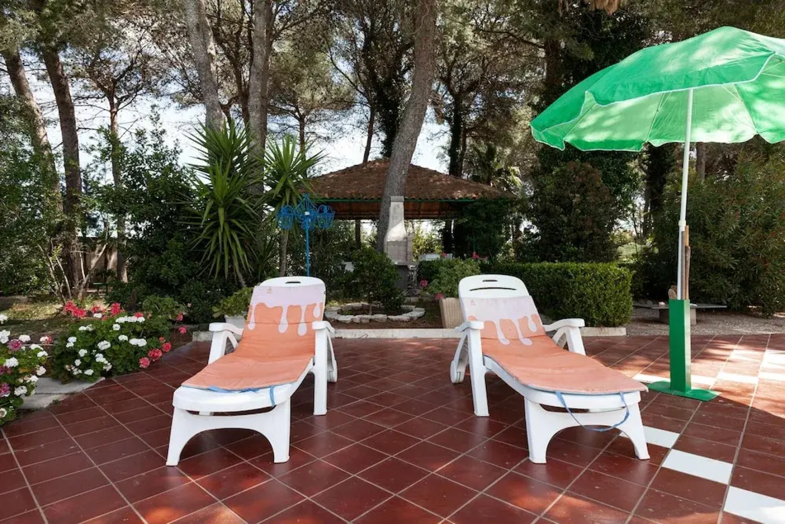 Villa Carmen With Garden And Pool