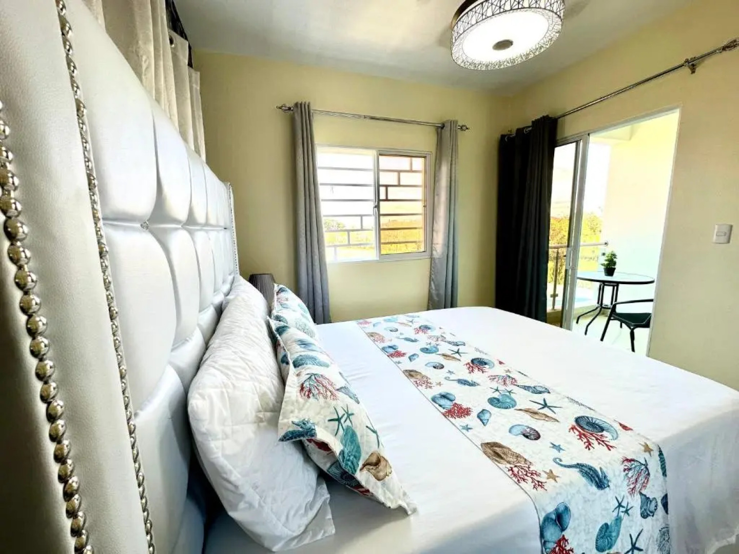 B-7 hermoso apartamento zona de Parapentes al pie de la montaña