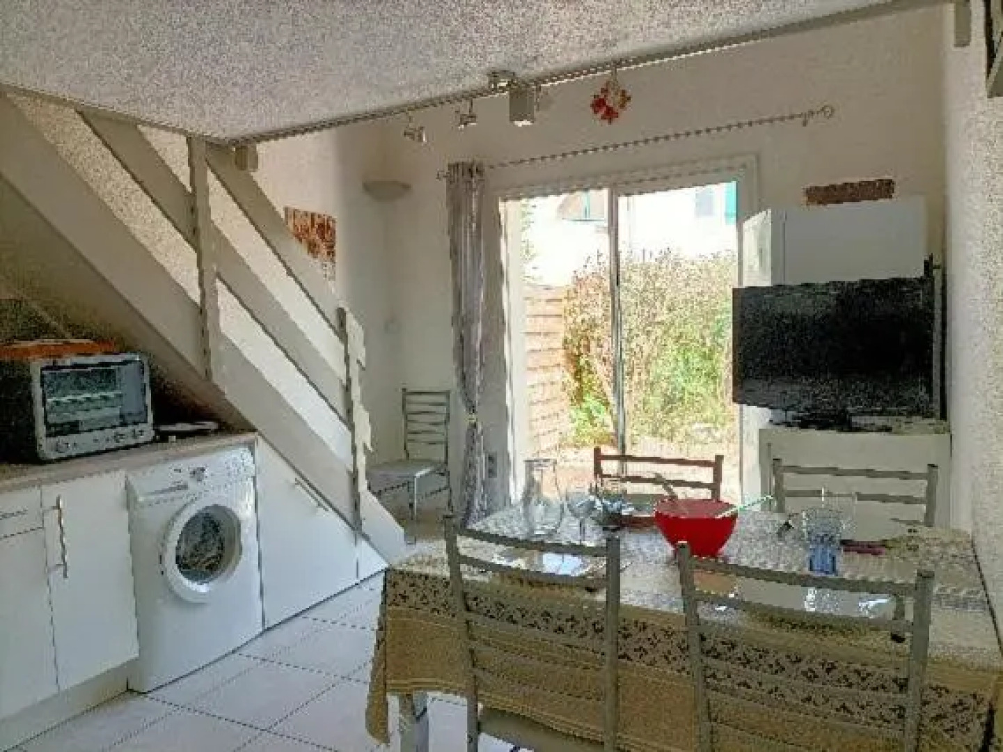 Maison avec piscine collective sur Gruissan 6MIN39