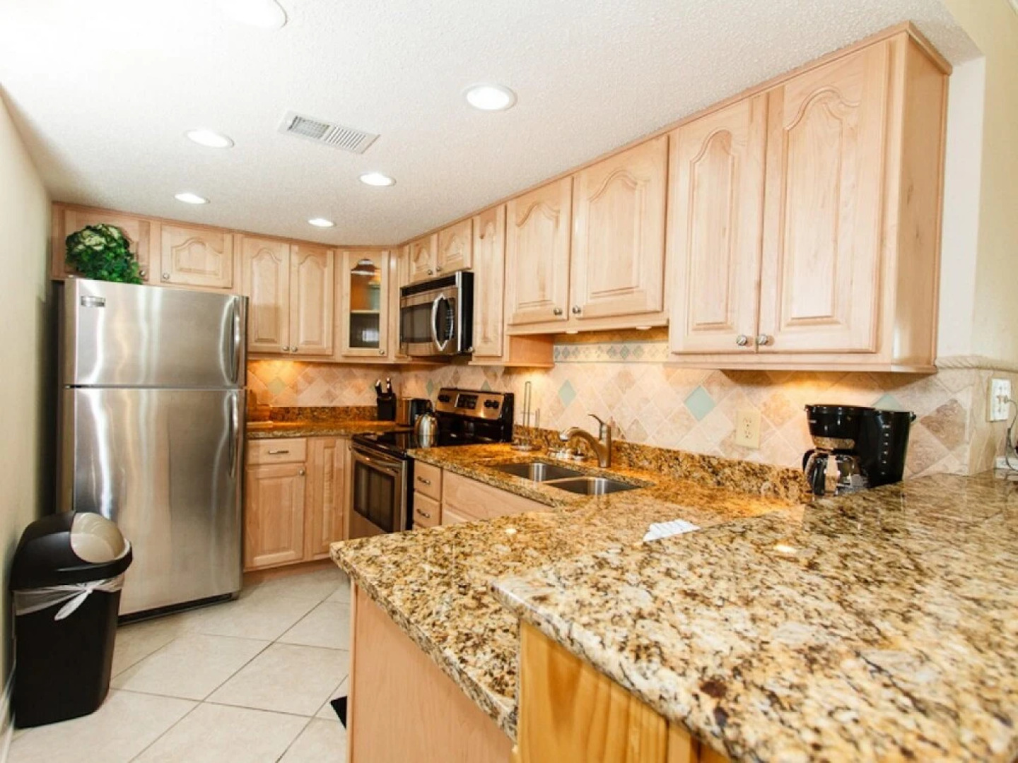 Island Echos 3L by RedAwning