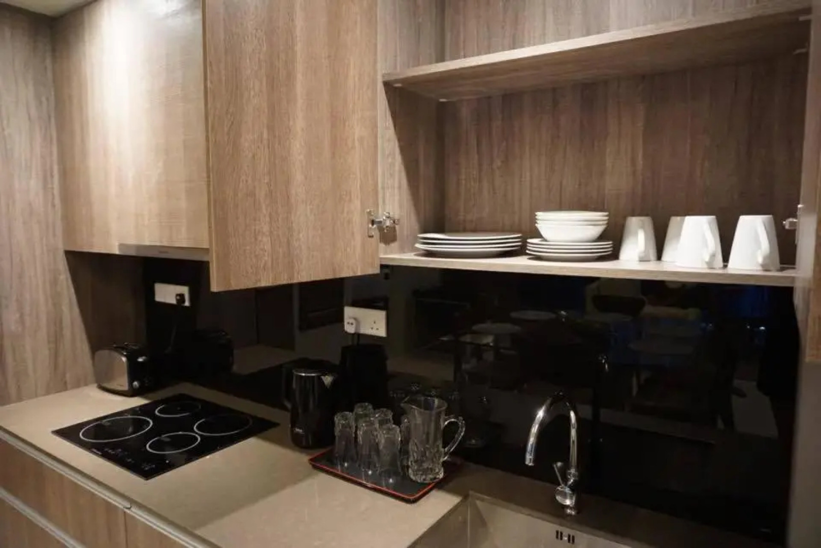 Ferringhi Luxury Suite @ By The Sea