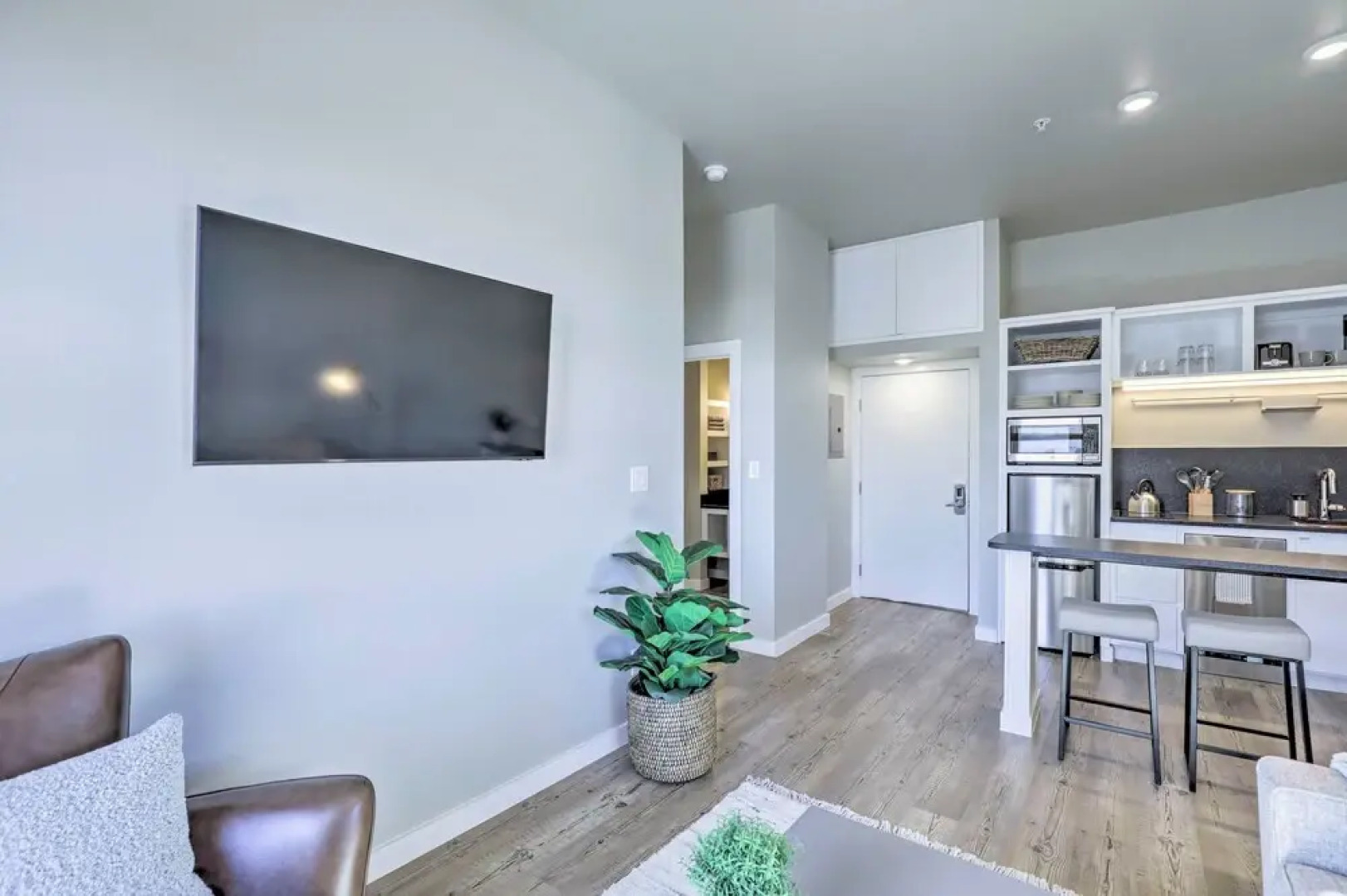 Bright San Marcos Apartment w/ Ideal Location