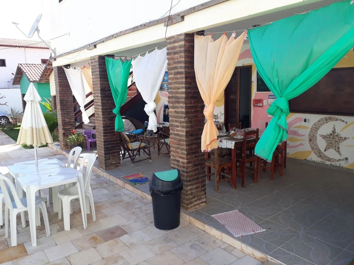 Chales Subindo as Dunas