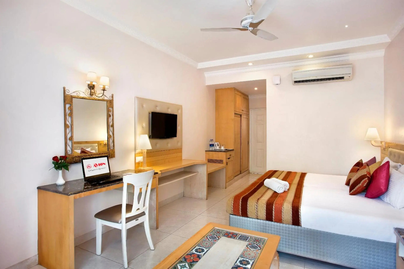 Avion Holiday Resort