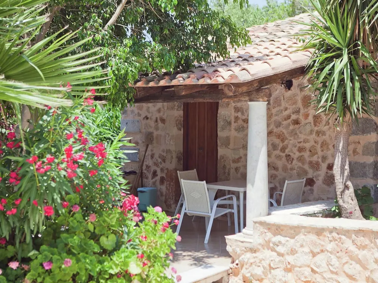 Cozy Apartment With air Conditioning Only 600 m From the sea