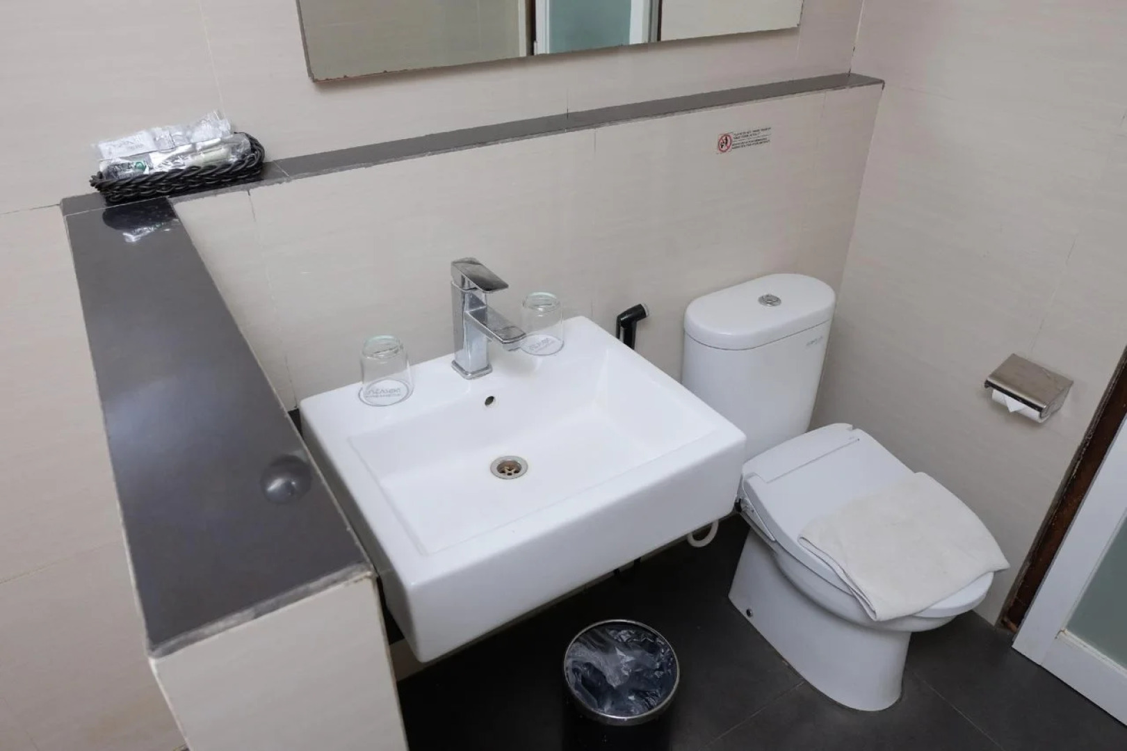 D'Season Premiere Hotel