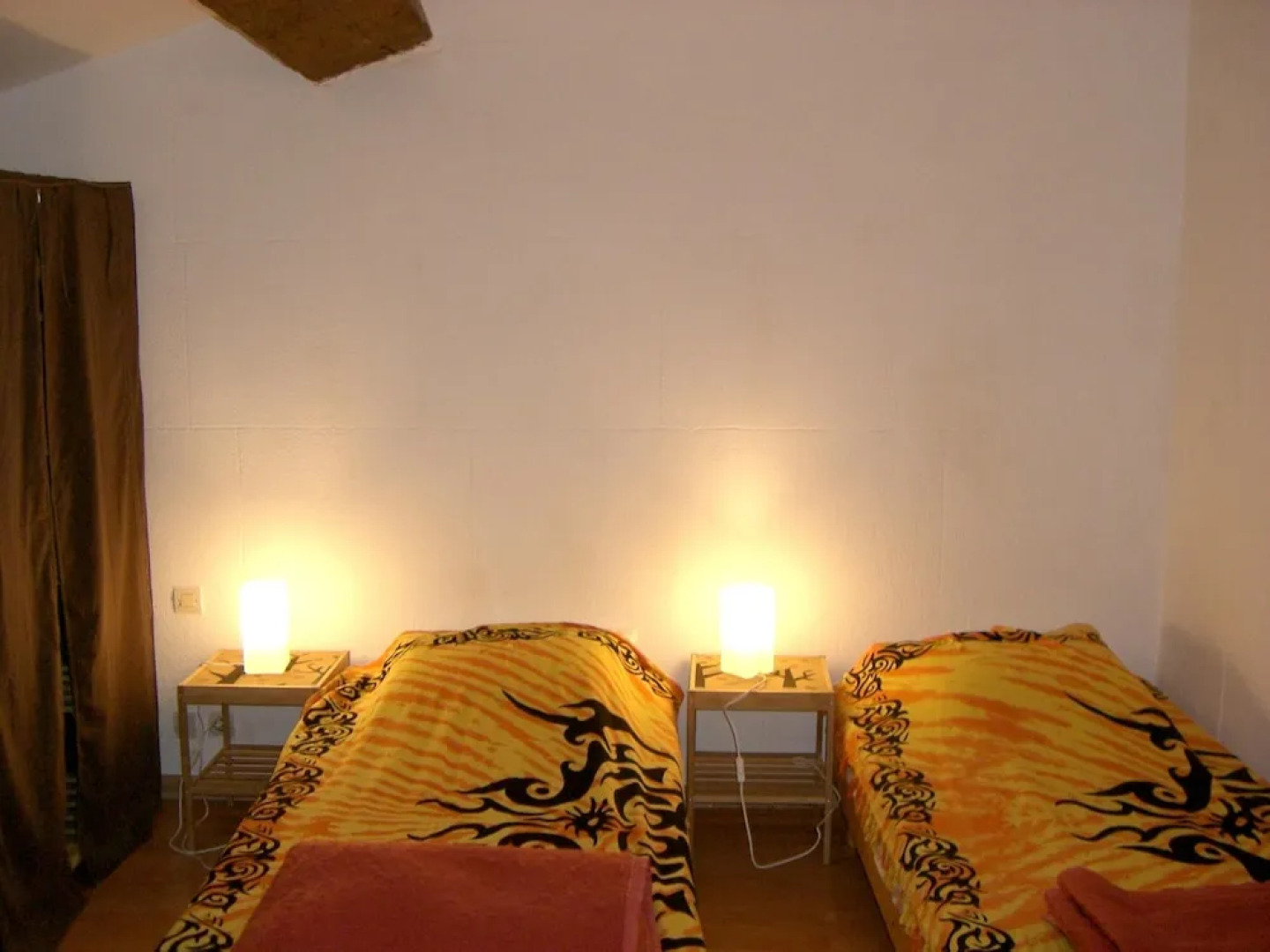 House With 3 Bedrooms in Noves, With Furnished Terrace and Wifi - 80 k