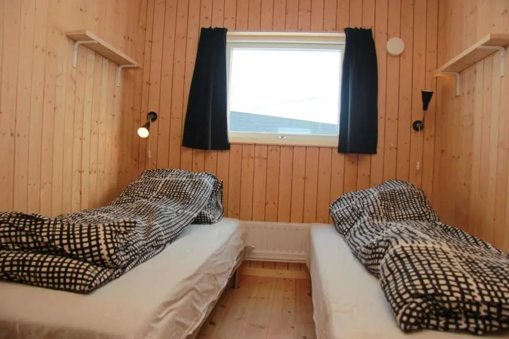 Inuk Hostels