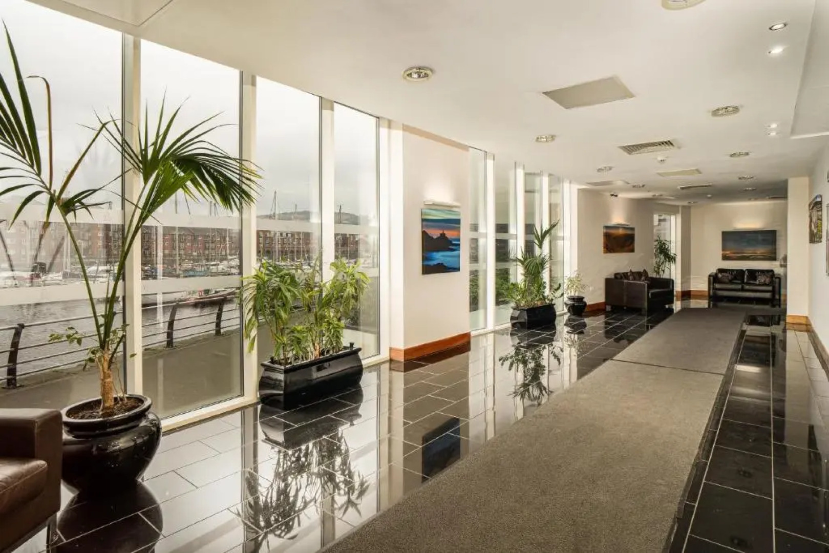 Coastal City Rooms – Waterfront