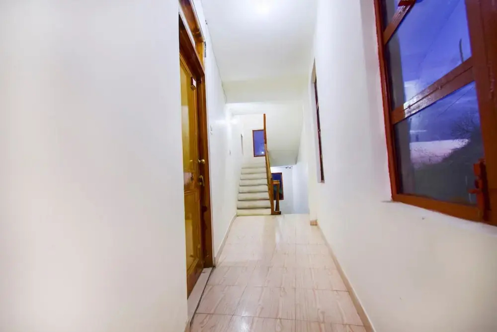 OYO 29251 The Roam Way